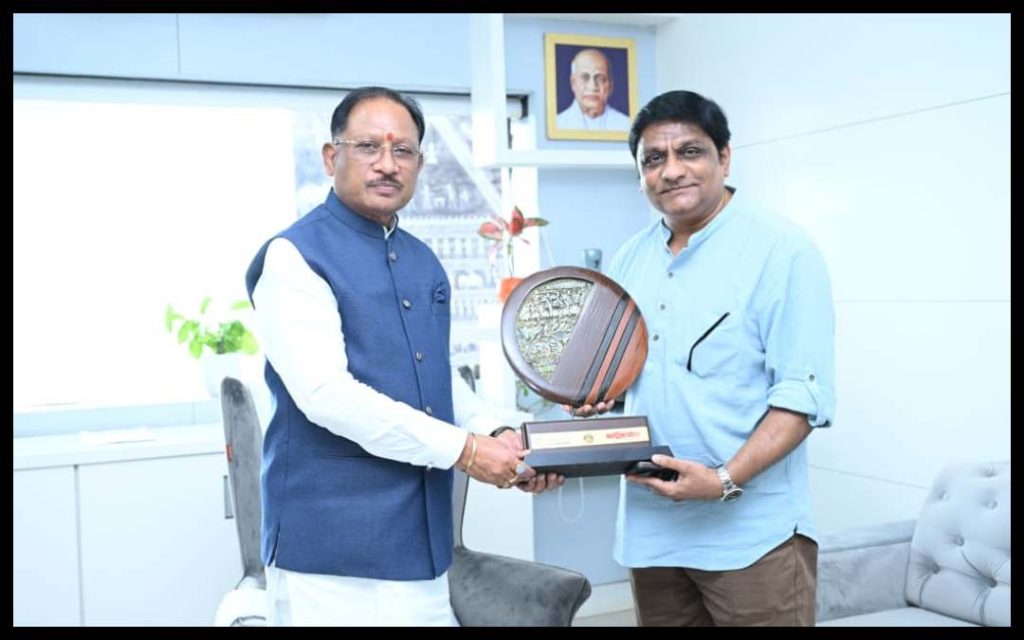 CM विष्णुदेव साय ने ‘मुस्कुराता बस्तर’ अभियान को सराहा, कहा- बच्चों की रचनात्मक सोच को मिलेगी नई उड़ान
